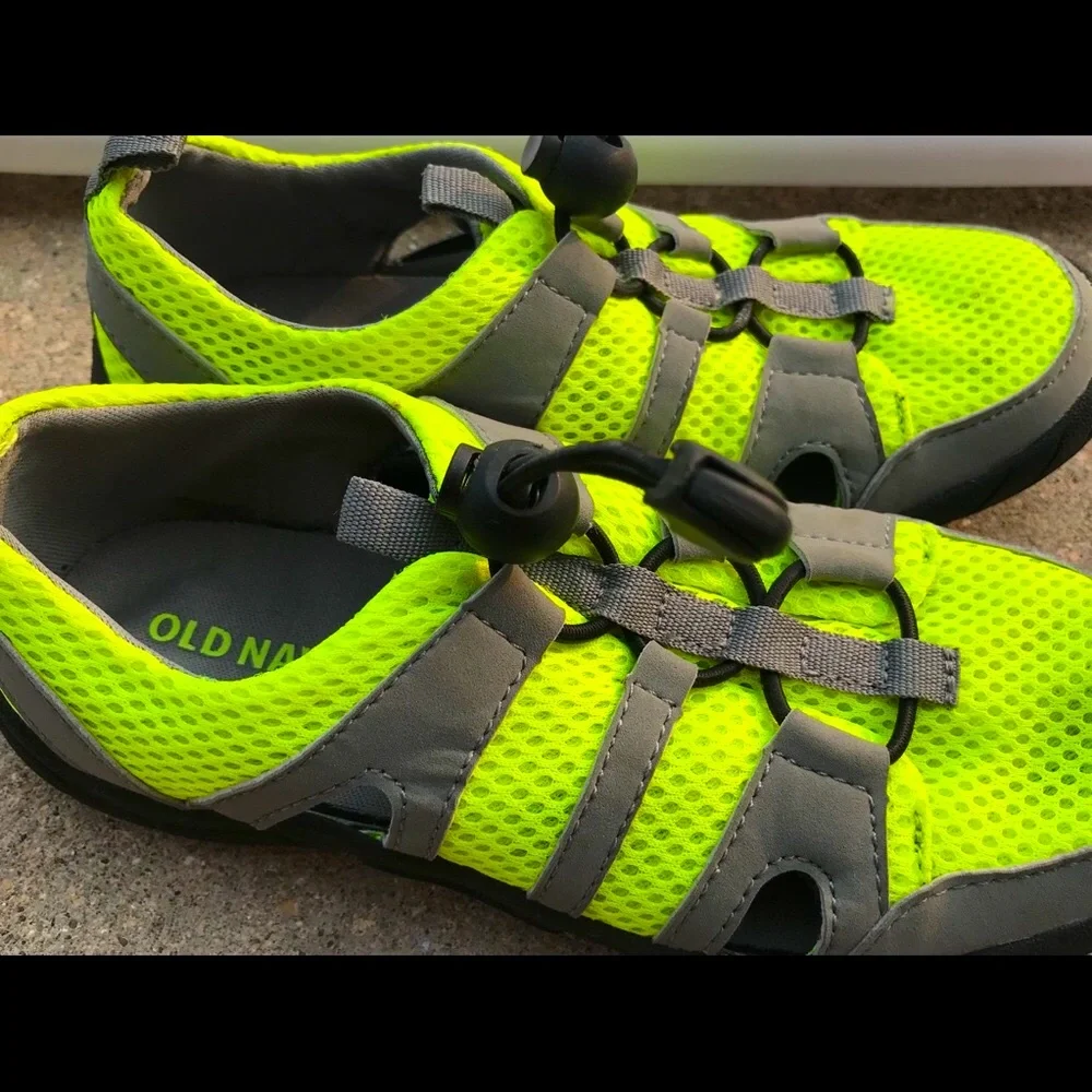 Old Navy 13 Trek Shoes gray neon green yellow mesh lock lace water sandals shoes